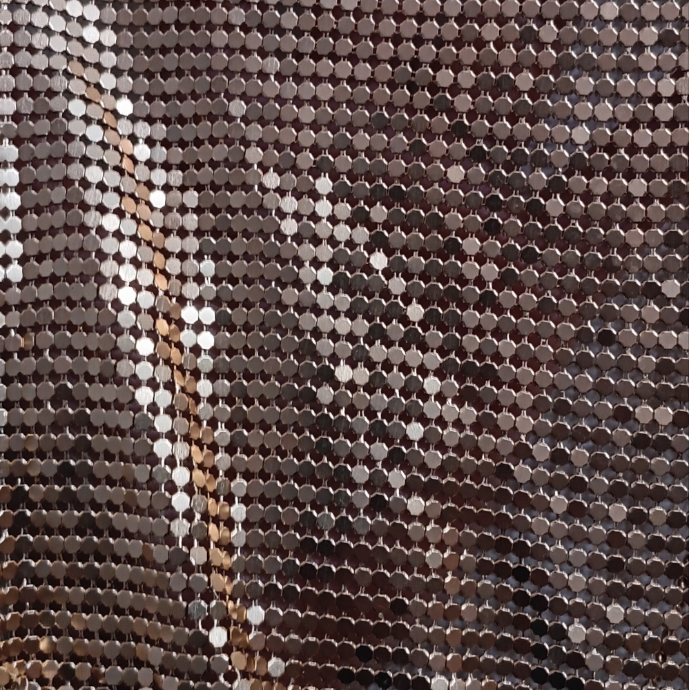 Metallic Chain Top - Picture 4 of 4